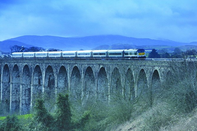 2-Day Northern Ireland Rail Tour: Belfast, Antrim Coast, and Giant's Causeway - The train from Dublin sets the tone