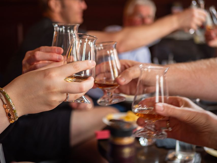 2-Hour Deluxe Whiskey & Food Tasting - Starting at The Lincolns Inn