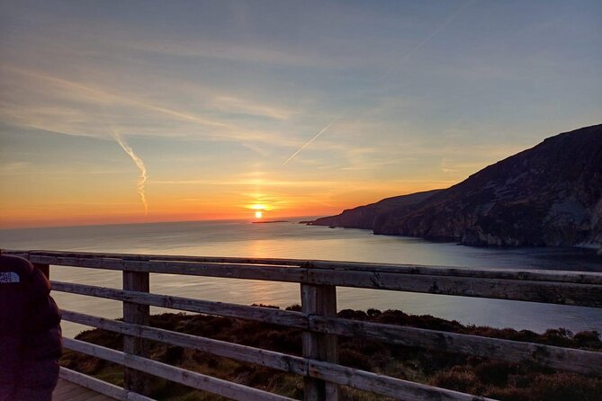 2 Hour Walking Tour in Slieve League Ireland - Teresa’s local stories are the main value