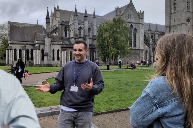 2 Hour Walking Tour of Dublin's City Centre - Trinity College and the Book of Kells