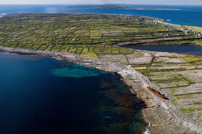 3-Day Cliffs of Moher, Connemara and Aran Islands Rail Tour from Dublin - Day three: Connemara and Kylemore Abbey