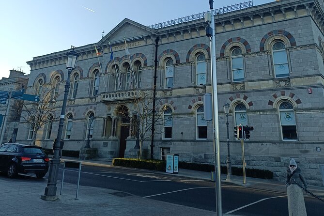 A Self-Guided Stroll Along Dún Laoghaire's East Pier - Carlisle Pier and the Forgotten Irish Memorial