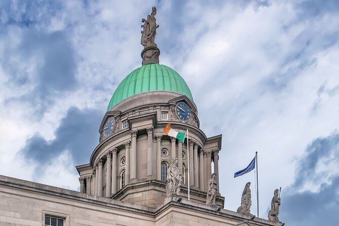 A Self Guided Walking Tour of Dublin's Docklands - See Dublin’s working waterfront change