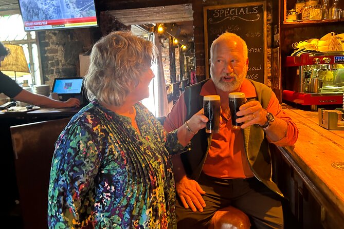 Best Dublin City & Bay Authentic Fun Tour with a True Dubliner - Lunch at John Kavanagh The Gravediggers