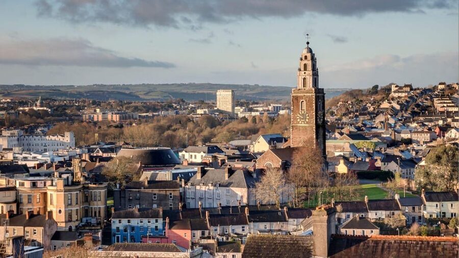 Best of Cork: Private Walking Tour with a Local - Fitzgerald Park and University College Cork