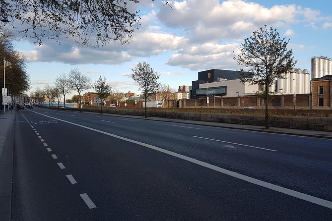 Bike Tour Along The Historic Waterways Of Dublin - Why this bike route shows you more of Dublin