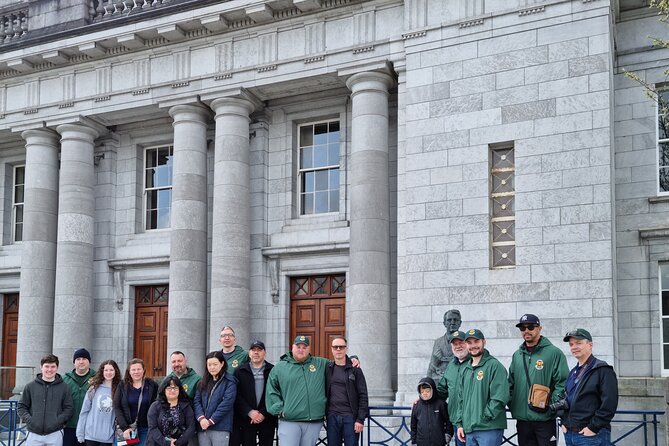 Blarney Castle and Cork City 2025 award winning minibus tour - Who will enjoy this Cork excursion?