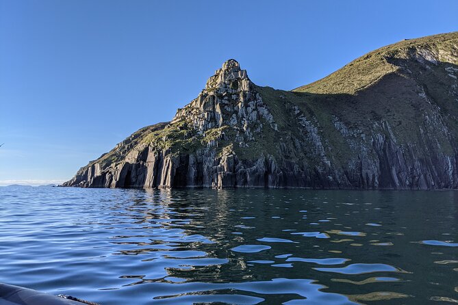 Boat Tour of Dingle Peninsula - Stories, rock formations, and the people behind the commentary