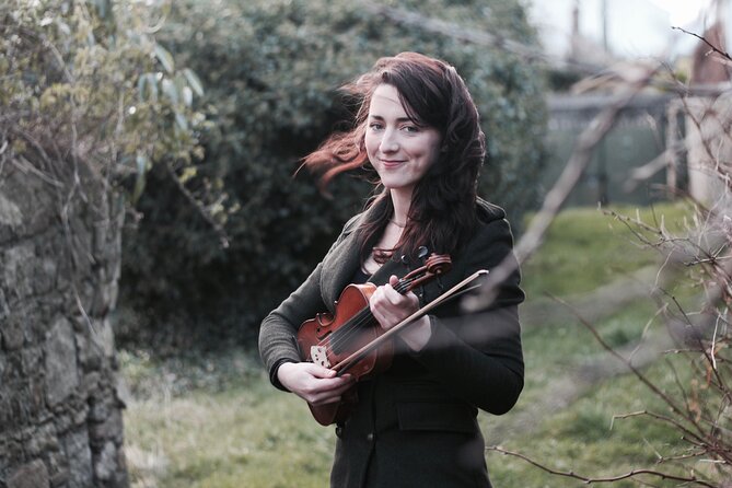 Celtic Dance Party - What happens at The Burren Inn at 7:00 pm