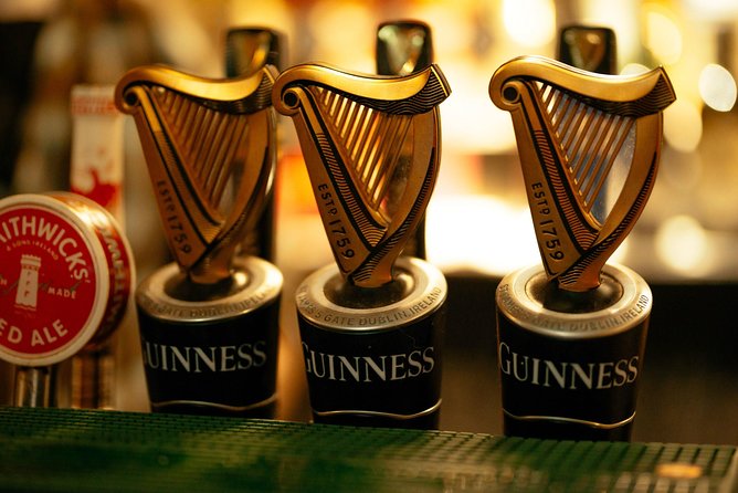 Classic Irish Pubs Private Tour of Dublin: Live Music, Beer and Nightlife - Darkey Kelly’s: a pub with a strong sense of place