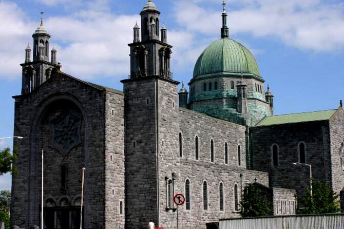 Cliffs of Moher, Burren and Galway 2 Days Private Chauffeur Tour - The west coast in two private days