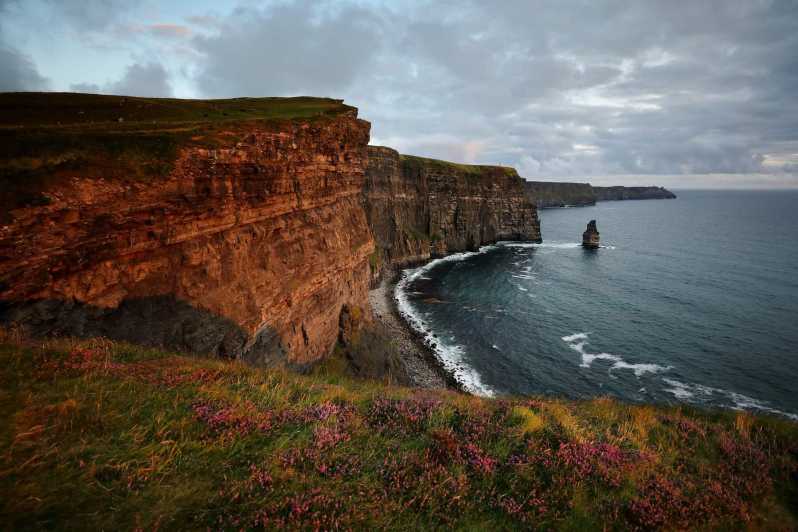 Cliffs of Moher: Private Luxury tour from Dublin - Castles, monasteries, and Ireland through the centuries