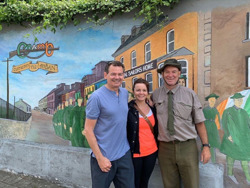 Cobh: Guided Historic Walking Tour - The first climb and the meeting point