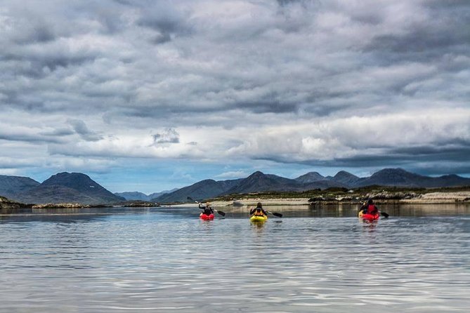 Connemara Coastal kayaking - Getting ready in a wetsuit