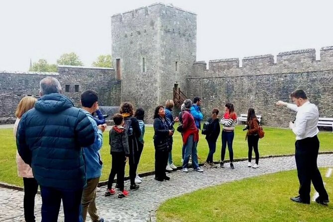 Cork City, Cahir Castle and Rock of Cashel Tour with Spanish Speaking Guide - The Rock of Cashel: Ireland’s great final historic stop