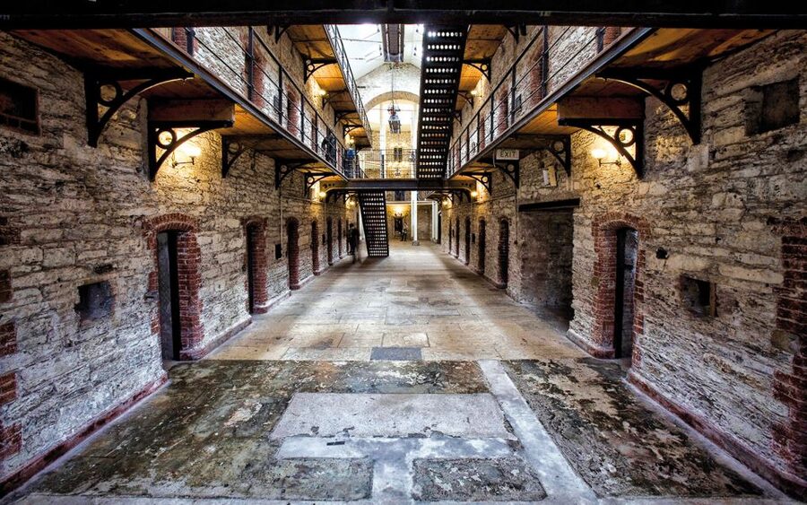 Cork: City Gaol Tour with Audio Guide - Exploring the grounds and outer buildings