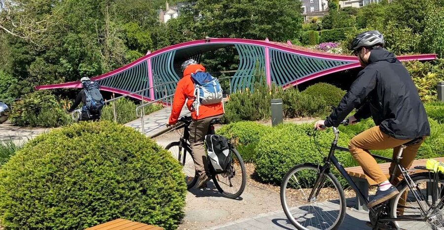Cork: Cork City Cycle Tour - Regular Bike - Seeing Cork from a bicycle seat