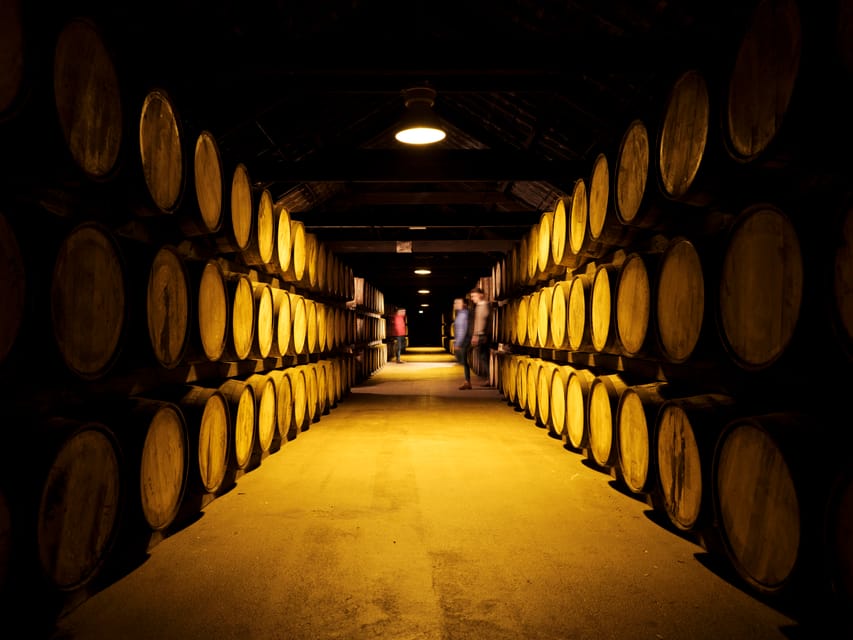 Cork: Midleton Distillery Behind the Scenes Tour & Tasting - The Maturation Warehouse and its aromas