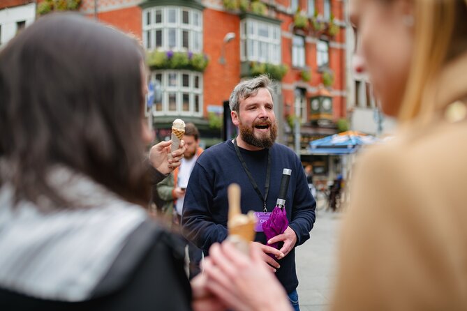 DayTripper Dublin: A Guided City Walking Tour - Grafton Street, Molly Malone, and Irish city life