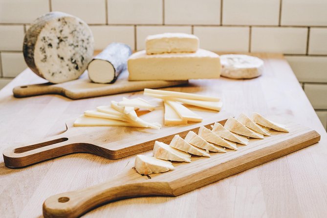 Delicious Dublin Food Tour - Five stops, with tasting-sized portions