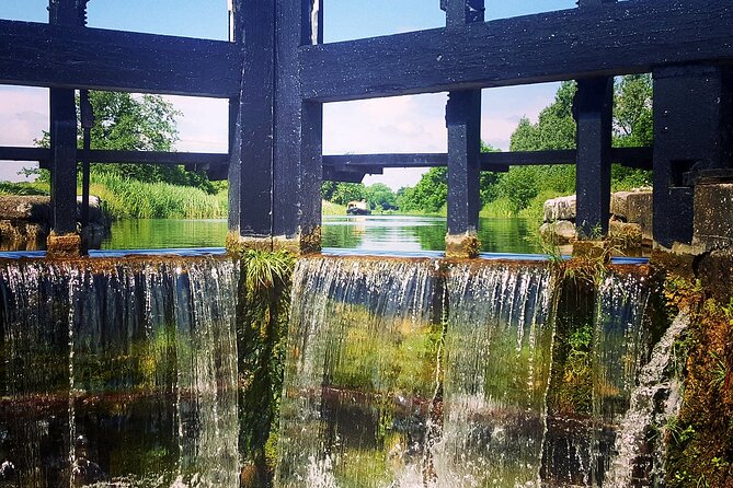 Digby Lock Cruise - Explore Ireland's Historic Grand Canal. - Who will enjoy the Digby Lock Cruise most