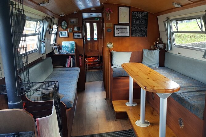 Digby Lock Cruise - Explore Ireland's Historic Grand Canal. - Digby Lock shows the canal as a working system