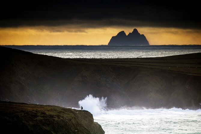 Dingle Peninsula Guided Walking Tour - Irish history, Gaelic poetry, and film details