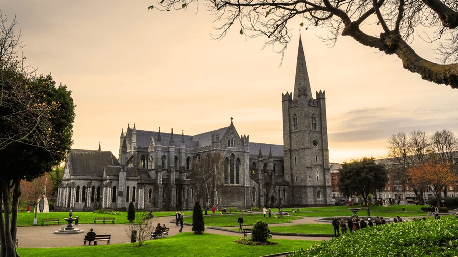 Dublin: 2 Hour City Center Guided Walking Tour - St. Patrick’s Cathedral and Ireland’s patron saint