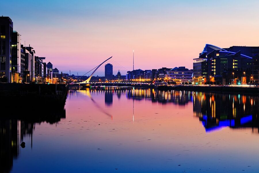 Dublin: Big Bus Panoramic Night Tour with Live Guide - St. Stephen’s Green and the city center