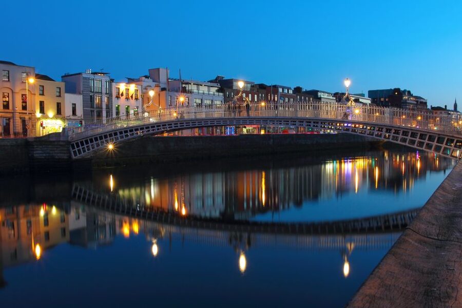 Dublin: Big Bus Panoramic Night Tour with Live Guide - The Spire and the return to O’Connell Street