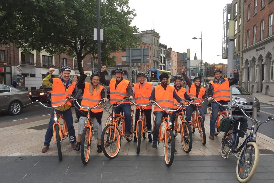 Dublin: Bike & E-Bike Tour with a Local Guide - Dublin Castle and the first taste of old Dublin