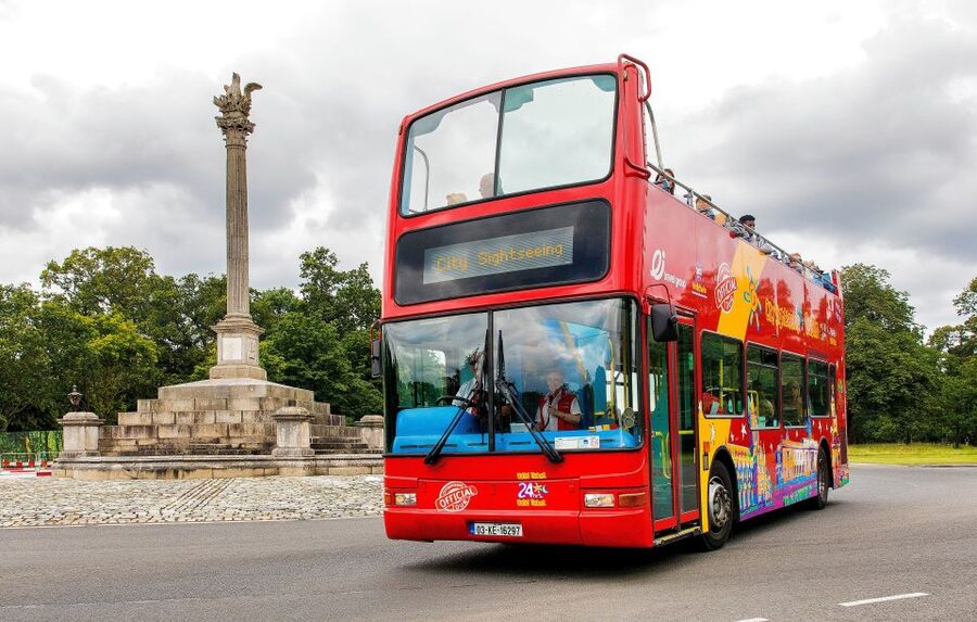Dublin: City Sightseeing Hop-On Hop-Off Bus Tour - From Trinity College to Dublin Castle