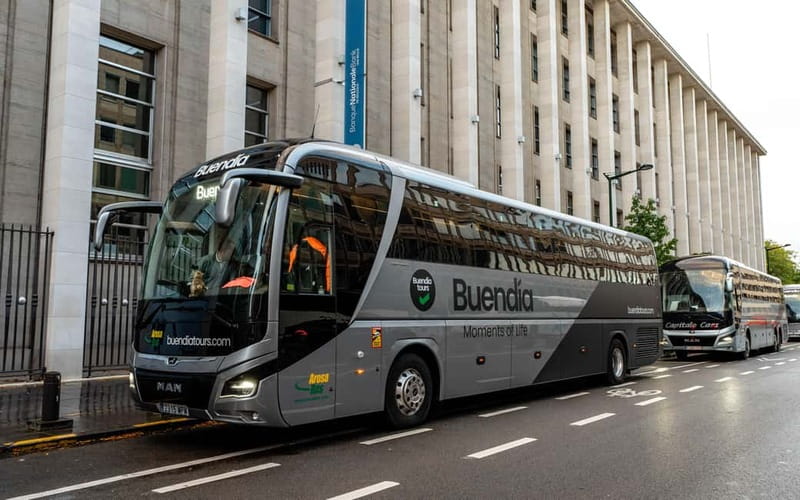 Dublin: Cliffs of Moher, Bunratty Castle and Ennis Day Trip - Meeting at the Arlington Hotel