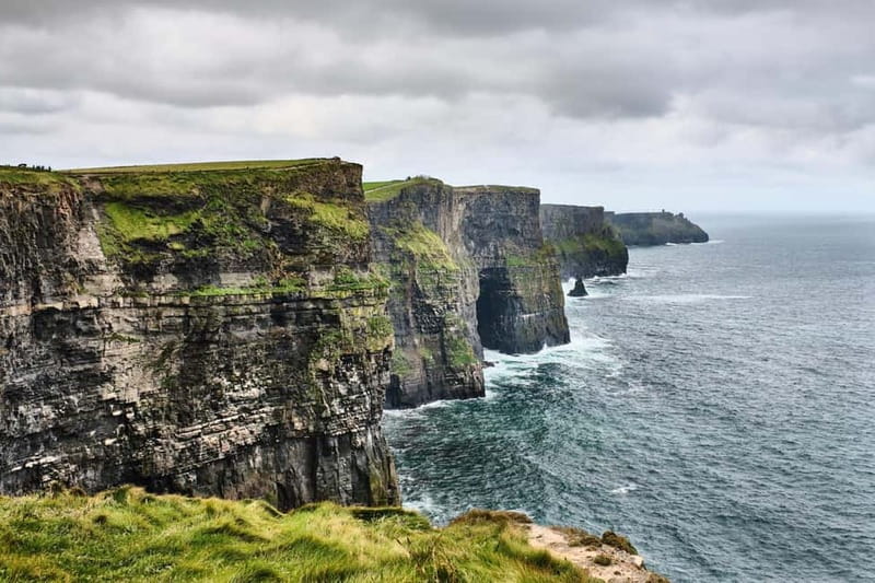 Dublin: Cliffs of Moher, Bunratty Castle and Ennis Day Trip - Bunratty Castle gives the morning a medieval focus