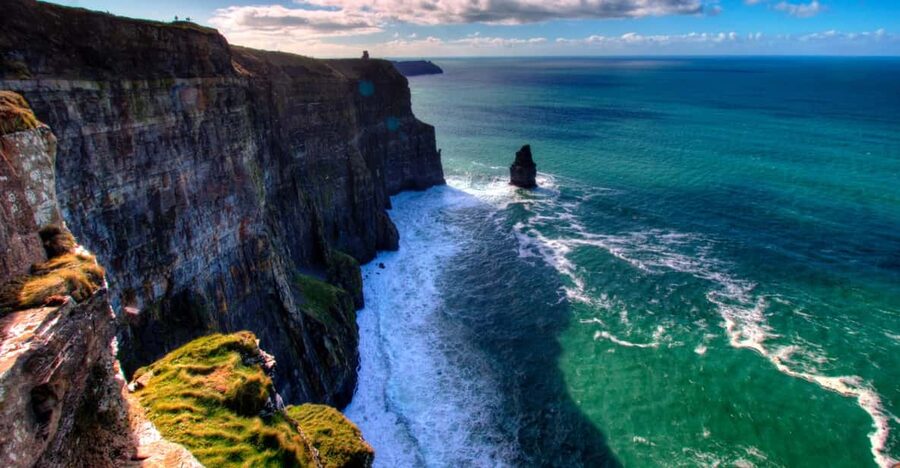 Dublin: Cliffs of Moher, Ennis, & Bunratty Castle Day Tour - Ennis: lunch, music, and a slower Irish pause
