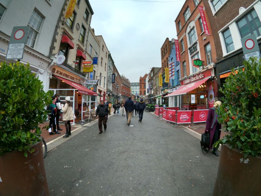 Dublin: Dublin City Highlights Private Guided Walking Tour - Molly Malone and Grafton Street