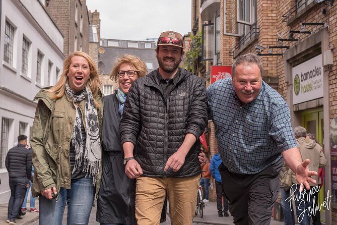 Dublin Family Adventure: Cherished Memories in Every Photo - How Fabrice Jolivet handles the session