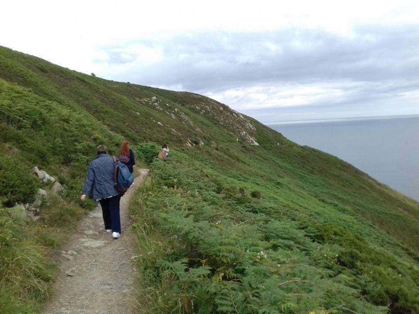 Dublin: Full-Day Howth and Malahide Castle Tour - The coastal route through Malahide and Portmarnock