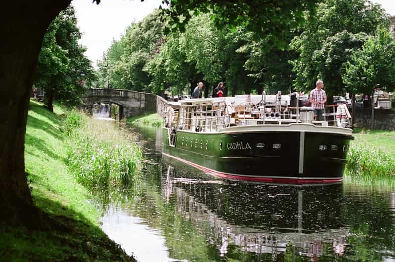 Dublin: Grand Canal Cruise with Dinner - What the Grand Canal dinner cruise is really like