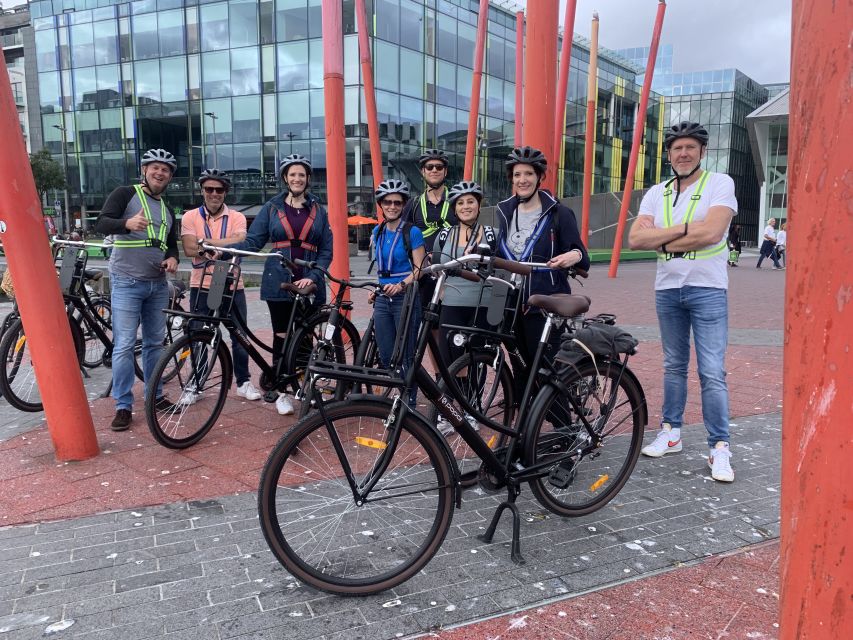 Dublin: Guided Bike & E-Bike Tour - The guides make the difference