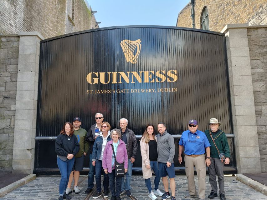 Dublin: Guinness Storehouse & Perfect Pint Tour Experience - Three Dublin pubs and three very different pints
