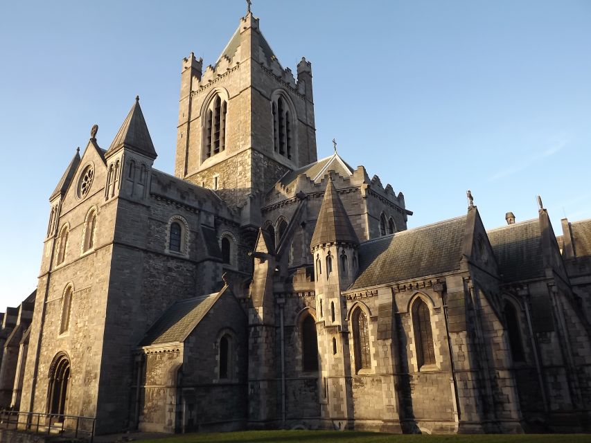 Dublin: Highlights and Hidden Corners Walking Tour - Henry Street, Moore Street, and O’Connell Street