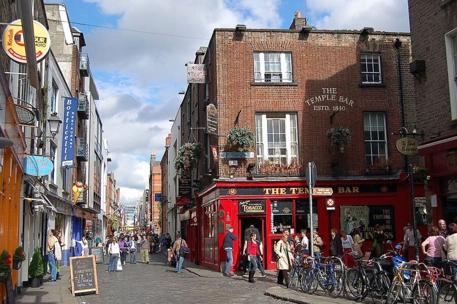 Dublin: Highlights and Hidden Corners Walking Tour - The General Post Office and the 1916 Rising