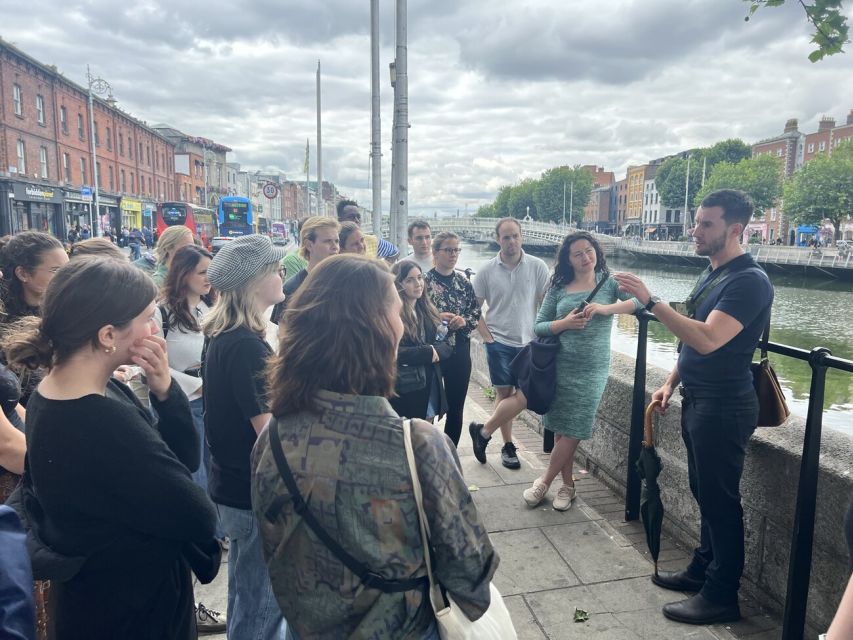 Dublin: Highlights and Hidden Gems Walking Tour - Starting at The Old Storehouse and finding your bearings