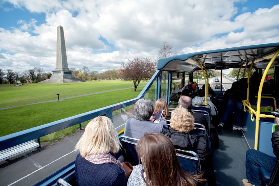 Dublin: Hop-on Hop-off Bus Tour - Temple Bar, Dublin Castle, and Christ Church