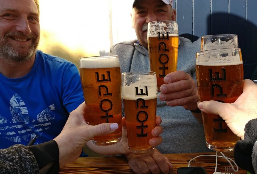 Dublin: Howth Coastal Craft Beer and Seafood Tour - Howth’s pubs, history, and local character