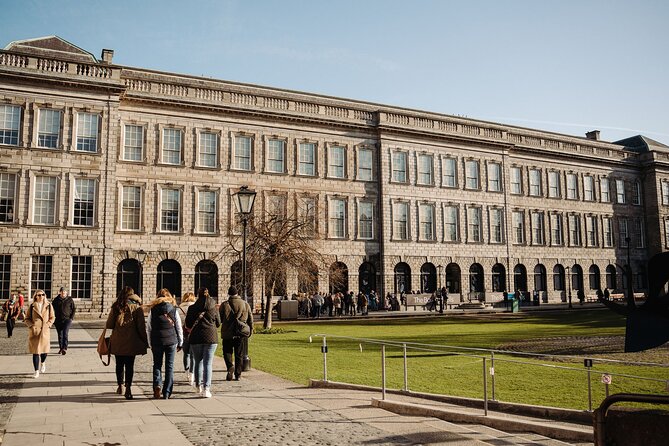 Dublin in a Day: Dublin Castle, Book of Kells, Guinness & Whiskey - Walking beside the Liffey to Dublin Castle