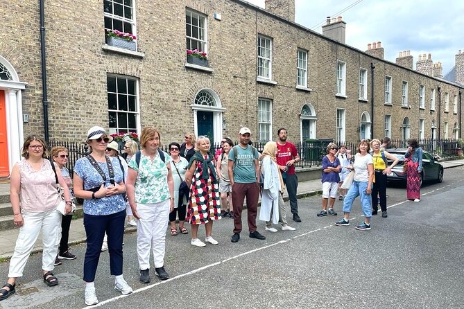 Dublin, in a day, on foot. History, culture & architecture! - Who should book this Dublin walking tour