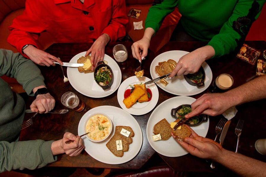 Dublin: Irish Food Trail Walking Tour with 3 Courses - Course two: food, beer, cider, and Dublin’s pub culture