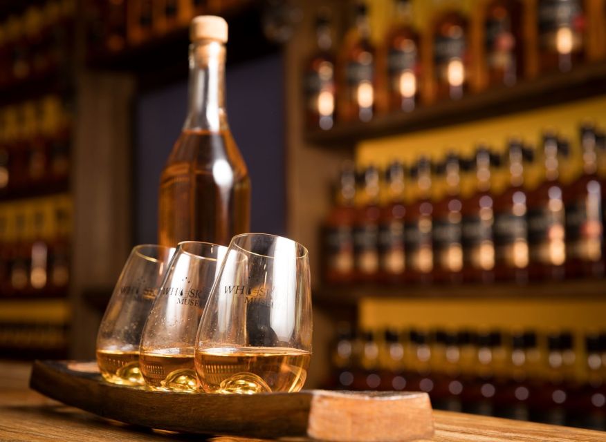 Dublin: Irish Whiskey Museum Blending Tour with Tastings - Key points to know